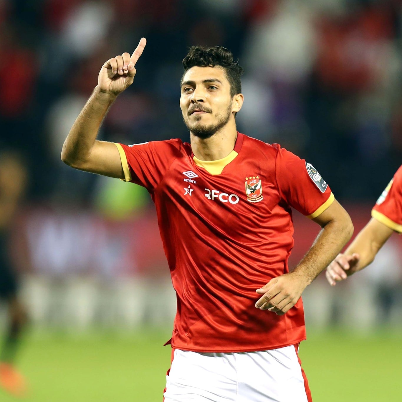 بعد التألق مع الأهلي.. محمد شريف يتلقى 5 عروض أوروبية | كورة لايف – ekoora live